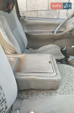Микроавтобус Kia Cosmos 2001 в 
