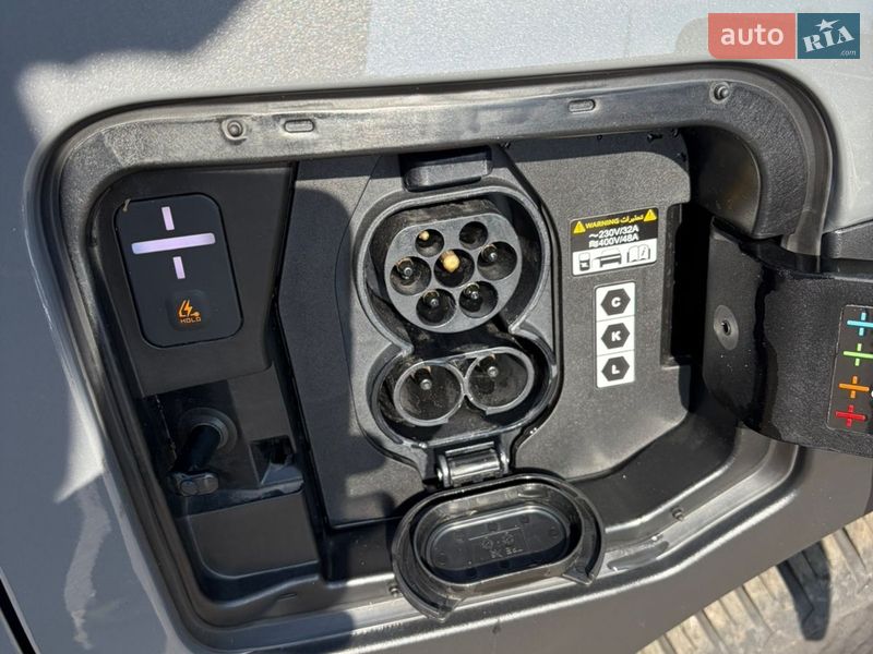 Позашляховик / Кросовер Kia EV3 2025 в Рівному