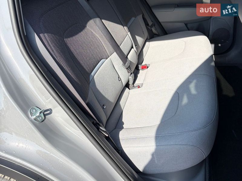 Позашляховик / Кросовер Kia EV3 2025 в Рівному