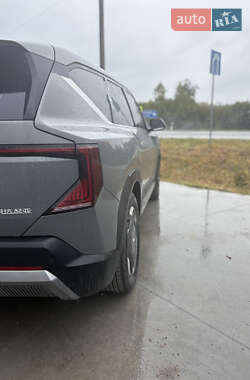 Позашляховик / Кросовер Kia EV5 2024 в 