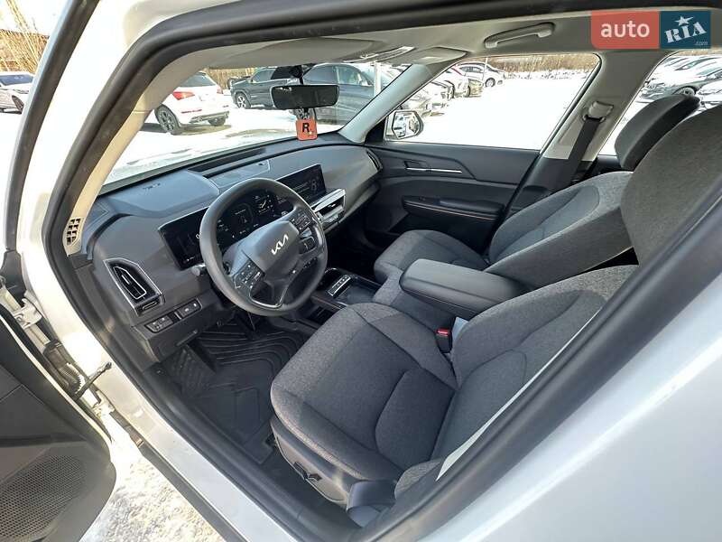 Внедорожник / Кроссовер Kia EV5 2024 в Львове