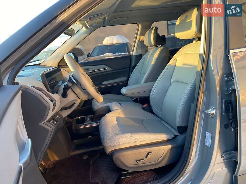 Внедорожник / Кроссовер Kia EV5 2024 в Львове