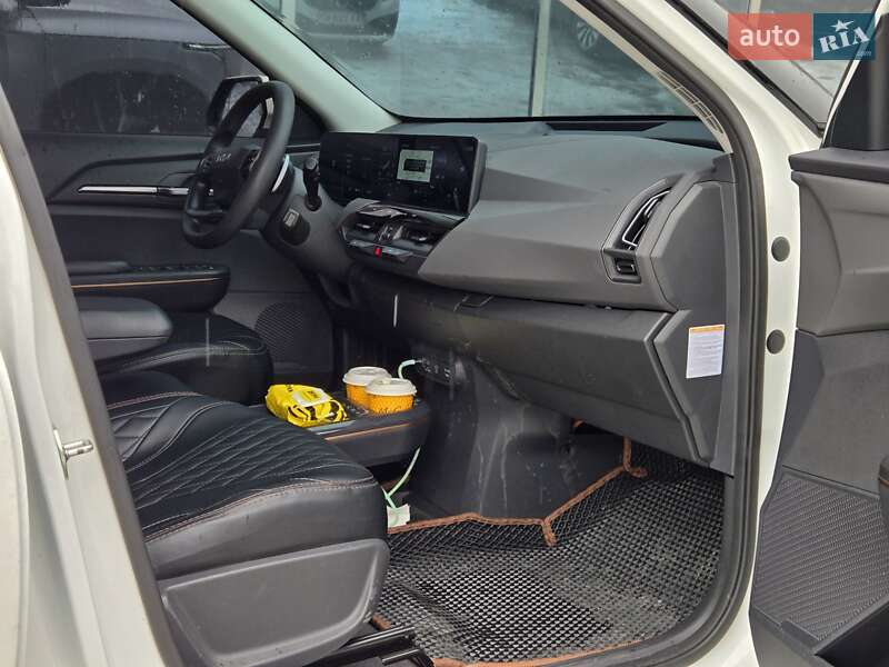 Позашляховик / Кросовер Kia EV5 2024 в Києві
