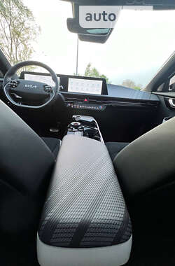 Внедорожник / Кроссовер Kia EV6 2022 в 