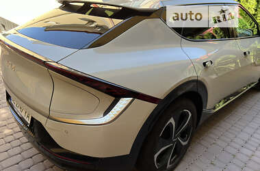 Внедорожник / Кроссовер Kia EV6 2021 в 