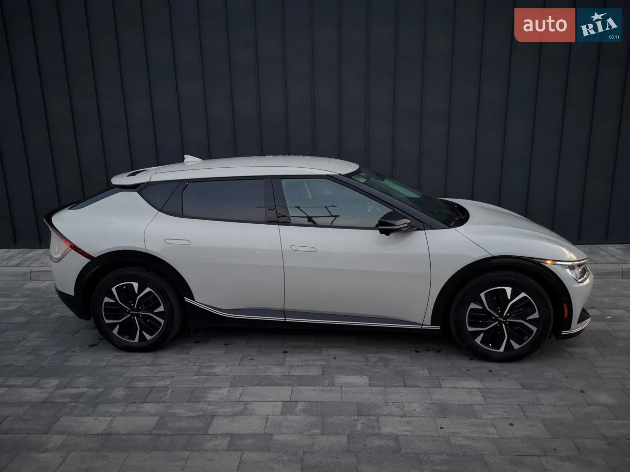 2023 Kia EV6 - мініатюра 54