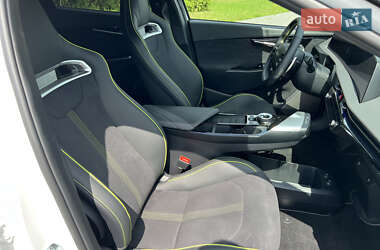 Внедорожник / Кроссовер Kia EV6 2023 в 