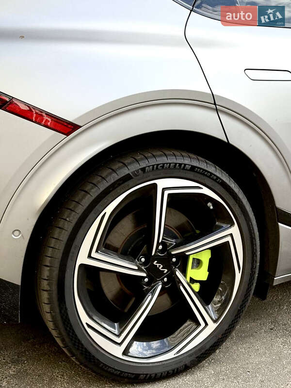 Позашляховик / Кросовер Kia EV6 2023 в Києві