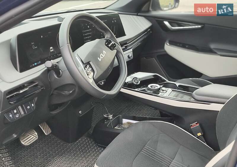 Позашляховик / Кросовер Kia EV6 2022 в Одесі фото 18 Позашляховик / Кросовер Kia EV6 2022 в Одесі