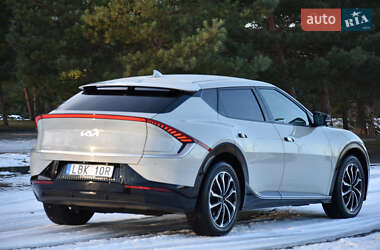 Внедорожник / Кроссовер Kia EV6 2022 в 