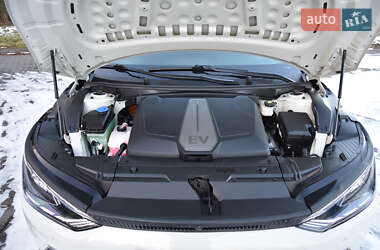 Внедорожник / Кроссовер Kia EV6 2022 в 