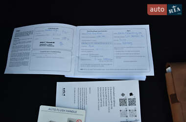 Внедорожник / Кроссовер Kia EV6 2022 в 