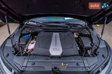 Внедорожник / Кроссовер Kia EV6 2022 в 