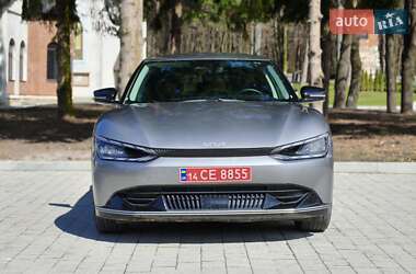 Позашляховик / Кросовер Kia EV6 2023 в 