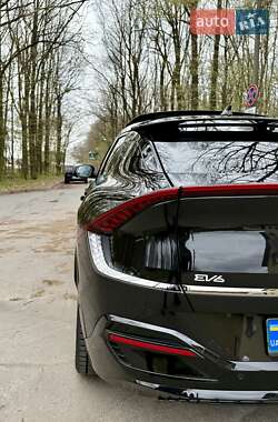 Внедорожник / Кроссовер Kia EV6 2022 в 