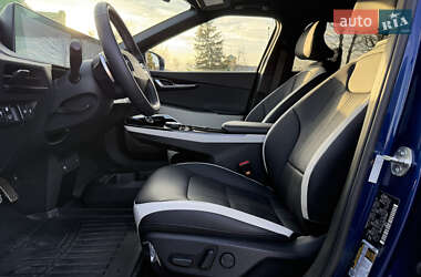 Позашляховик / Кросовер Kia EV6 2024 в 