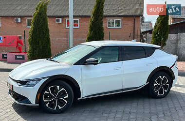 Внедорожник / Кроссовер Kia EV6 2023 в 