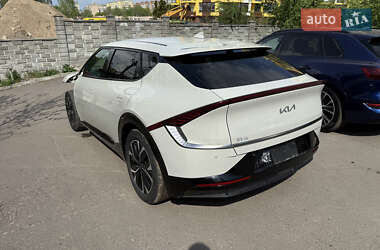 Внедорожник / Кроссовер Kia EV6 2022 в 