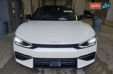 Позашляховик / Кросовер Kia EV6 2024 в 