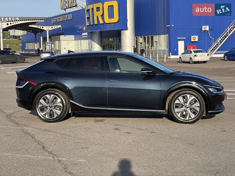 Внедорожник / Кроссовер Kia EV6 2023 в Ровно