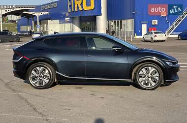 Внедорожник / Кроссовер Kia EV6 2023 в 