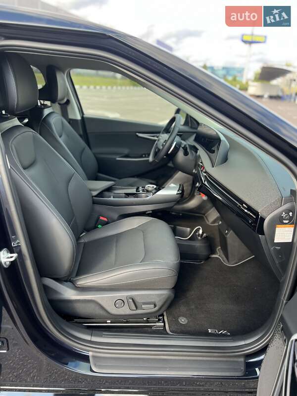 Внедорожник / Кроссовер Kia EV6 2023 в Ровно