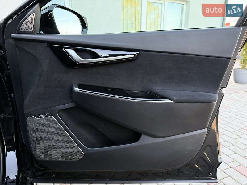 Позашляховик / Кросовер Kia EV6 2023 в Луцьку