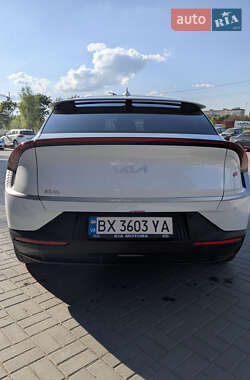 Внедорожник / Кроссовер Kia EV6 2023 в 