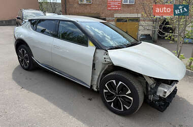 Внедорожник / Кроссовер Kia EV6 2022 в 
