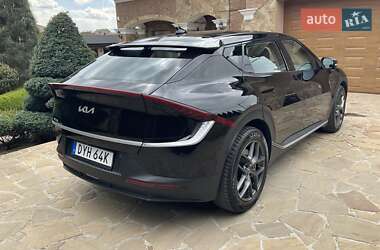 Позашляховик / Кросовер Kia EV6 2022 в 