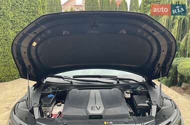 Позашляховик / Кросовер Kia EV6 2022 в 