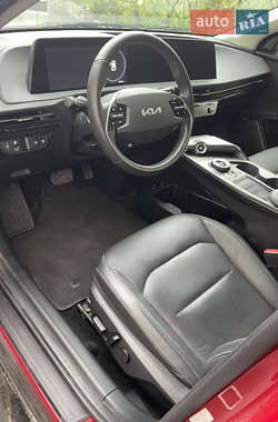 Позашляховик / Кросовер Kia EV6 2023 в 
