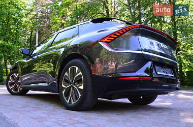 Внедорожник / Кроссовер Kia EV6 2022 в 