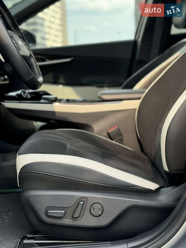 Позашляховик / Кросовер Kia EV6 2022 в Києві