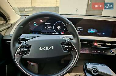 Внедорожник / Кроссовер Kia EV6 2023 в 