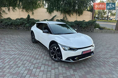 Позашляховик / Кросовер Kia EV6 2023 в Рівному