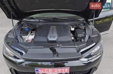 Внедорожник / Кроссовер Kia EV6 2023 в 