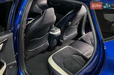 Внедорожник / Кроссовер Kia EV6 2022 в 