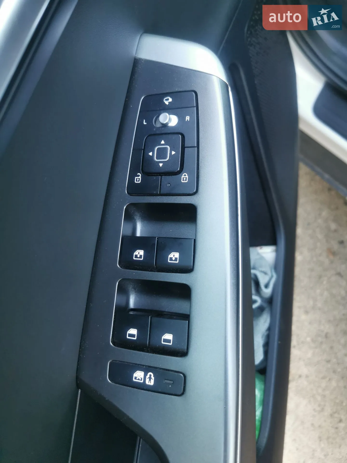 2023 Kia EV6 - мініатюра 16