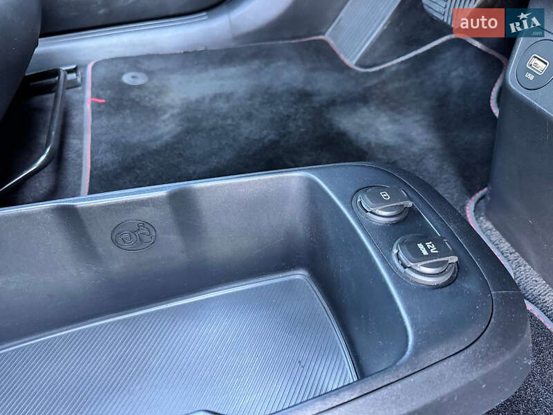 Позашляховик / Кросовер Kia EV6 2023 в Києві