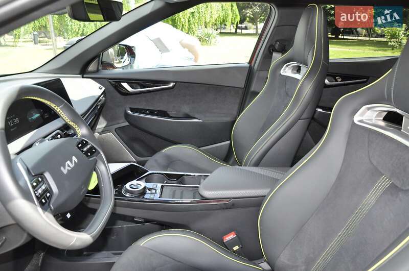 Внедорожник / Кроссовер Kia EV6 2023 в Киеве