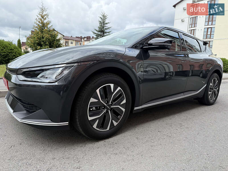 Внедорожник / Кроссовер Kia EV6 2024 в Ровно