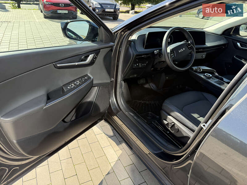 Внедорожник / Кроссовер Kia EV6 2024 в Ровно