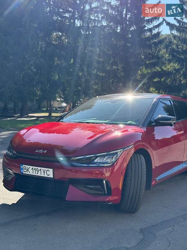 Внедорожник / Кроссовер Kia EV6 2023 в Ровно