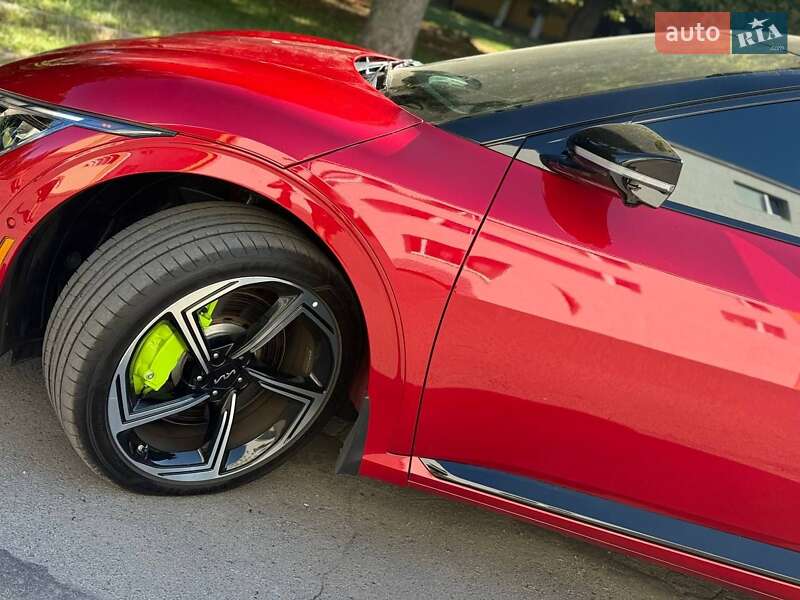 Внедорожник / Кроссовер Kia EV6 2023 в Ровно