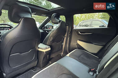 Внедорожник / Кроссовер Kia EV6 2022 в 