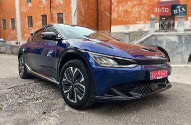Внедорожник / Кроссовер Kia EV6 2022 в 