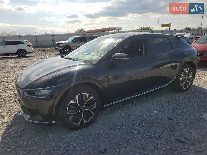 Внедорожник / Кроссовер Kia EV6 2022 в 