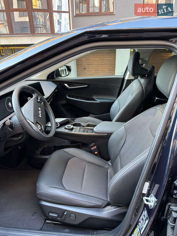 Внедорожник / Кроссовер Kia EV6 2024 в Ивано-Франковске