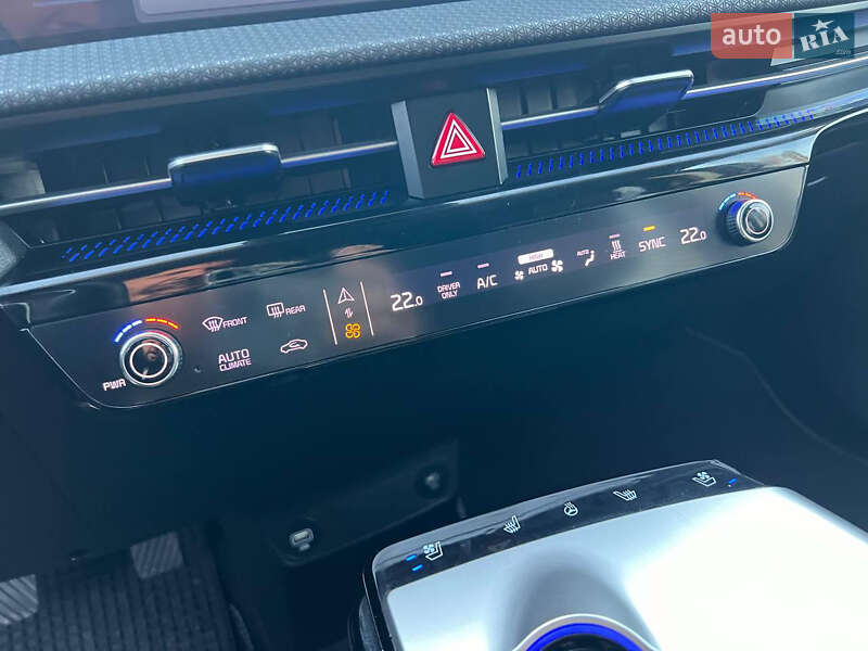 Внедорожник / Кроссовер Kia EV6 2021 в Ровно